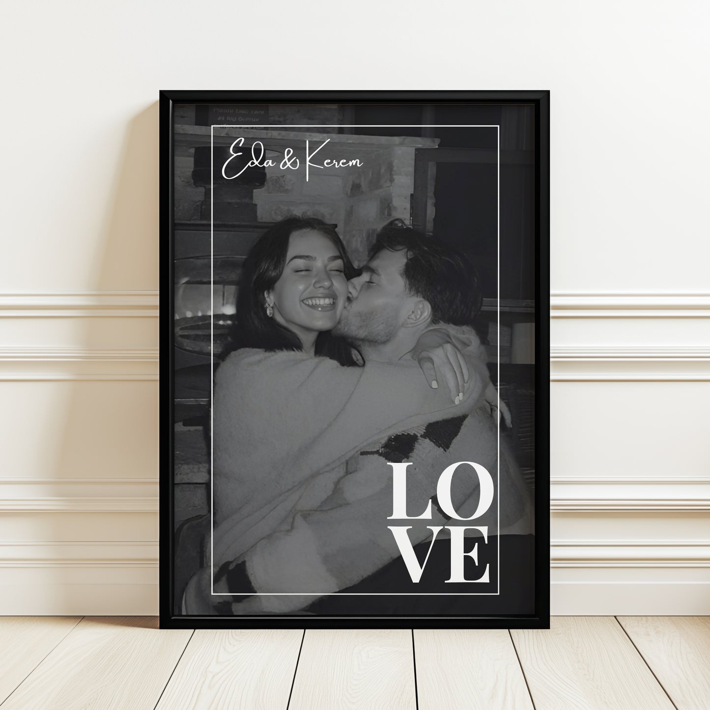 Kişiye Özel Poster – Fotoğraflı Modern LOVE Tasarımı – Baskılı & Çerçeveli Duvar Dekoru